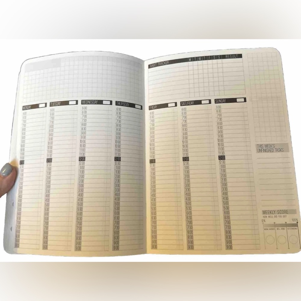 Aura Estelle Undated Planner and Notebook Bundle A6 - Picture 5 of 9